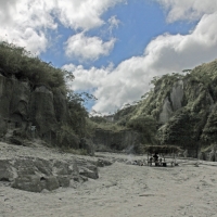 Mount_Pinatubo_2012_12_29_155.jpg