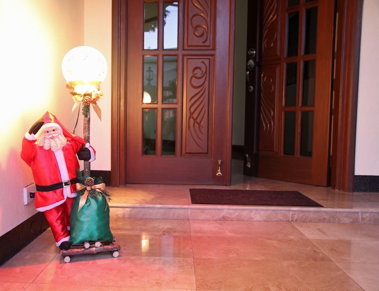 St_James_Christmas_Bazar_2012_12_01_0025a