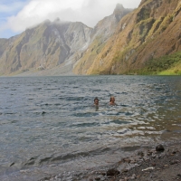 Mount_Pinatubo_2012_12_29_107.jpg